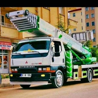 نحن نستخدم احدث معدات للرفع